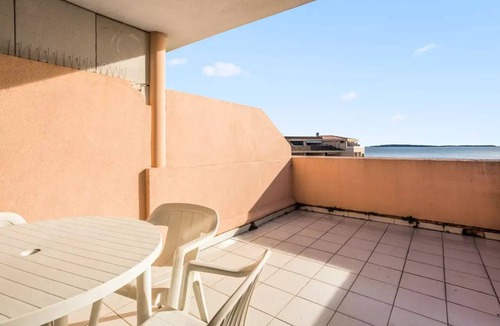 Cannes La Bocca Apartment | Résidence Cannes Verrerie - maeva Home - 3 Room Apartment 6 People - Prestige