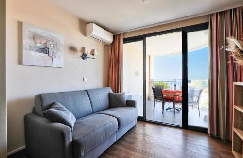 La Croix des Gardes Apartment | Résidence Cannes Villa Francia - maeva Home - Studio 4 personnes - Sélection MAE-6353