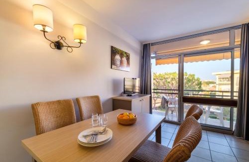 Saint-Laurent-du-Var Apartment | Résidence Héliotel Marine