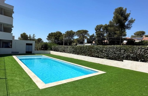 Boulouris-sur-Mer Apartment | Résidence Le Boréal by Interhome