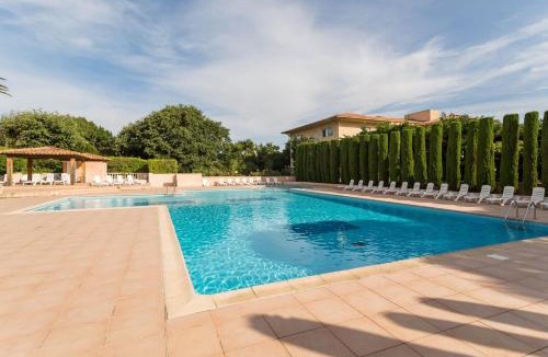 Saint-Tropez Apartment | Résidence Pierre & Vacances Eden Parc