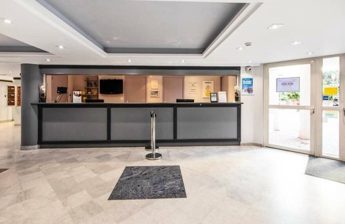 Menton Apartment | Résidence Pierre & Vacances Les Rivages du Parc*** - Apartment for 4 people - 1 bedroom - Balcony