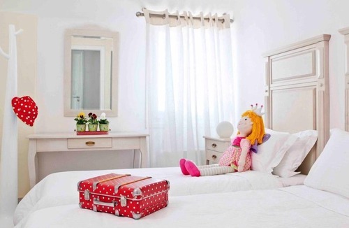 Agia Paraskevi Villa | R 994 Ophelia-Entire Private Villa with Jacuzzi,Fire place & Sea View