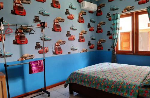 Sleman House | Rabbani Family Homestay