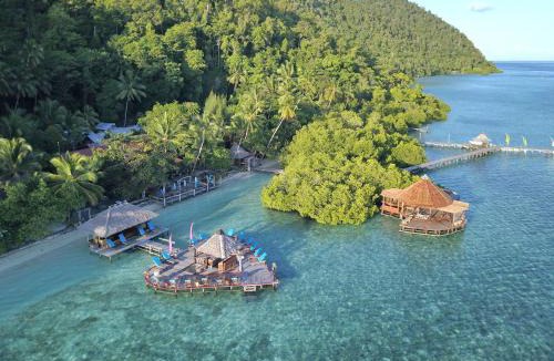 Mansuar Island Cabin | Raja Ampat Dive Lodge