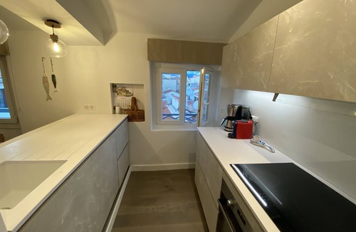 Antibes Old Town Apartment | Rare 3 BR/2 bath modern w/views old Antibes center