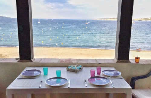 Port Grimaud Apartment | RARE On the beach - Exceptional view PORT GRIMAUD<>Apartment with air conditioning WIFI