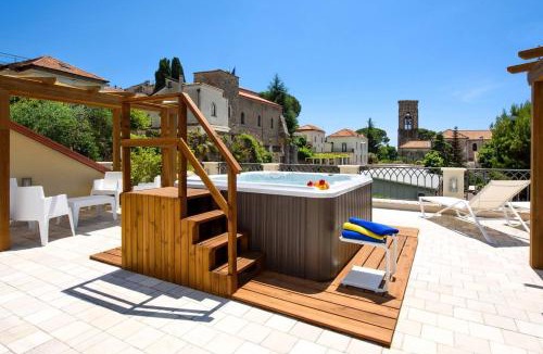 Ravello Apartment | Ravello House