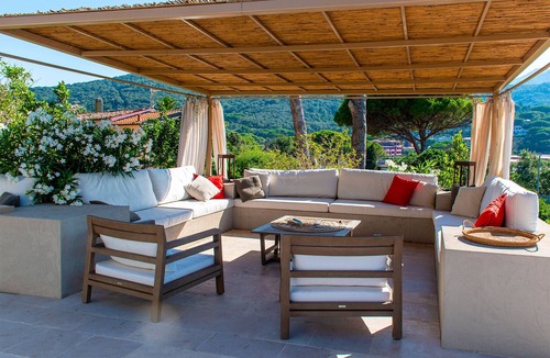 Procchio Villa | Red Mullet House