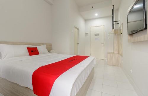 Dramaga House | RedDoorz Apartment @ Dramaga Tower