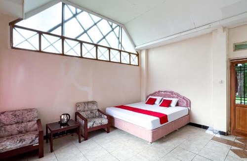 Pasirjambu Hotel | RedDoorz at Argapuri Resort and Campsite Ciwidey