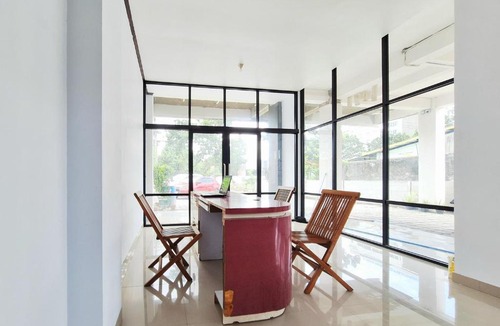 Yogyakarta Hotel | RedDoorz at Double A Guesthouse UMY