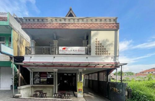 Cilegon Hotel | RedDoorz at Mamiric Guest House Syariah