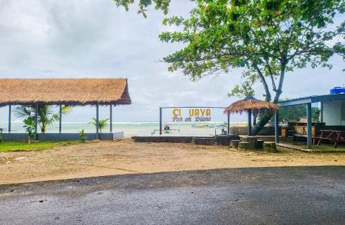 Ujung Genteng Hotel | RedDoorz at Pondok Diana Pantai Ujung Genteng 4