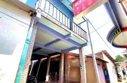 Kediri Hotel | RedDoorz at Queen Asri Premium