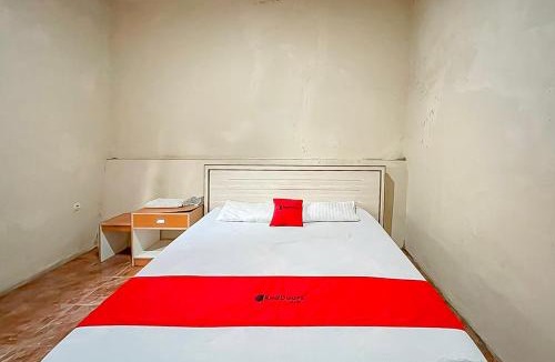 Rendeh Hotel | RedDoorz at Roma 88 Tomo Sumedang