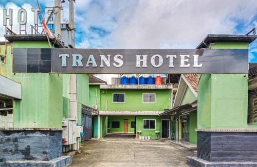 Cilegon Hotel | RedDoorz at Trans Hotel Cilegon