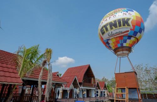 Kebumen Resort | RedDoorz @ Kampoeng Etnik Kebumen 2