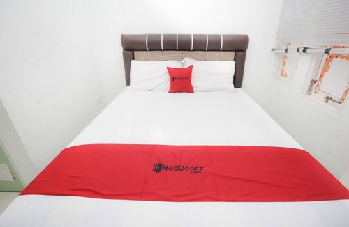 Palangkaraya House | RedDoorz near Bundaran Kecil Palangkaraya