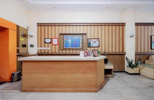 Bandung Hotel | RedDoorz near Istana Plaza 2