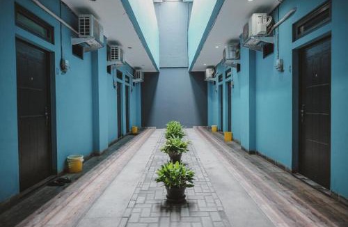 Jakarta Utara House | RedDoorz near RSUD Koja
