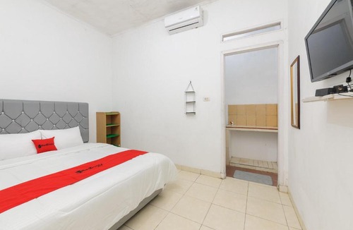 Rajabasa Hotel | RedDoorz near UBL Lampung