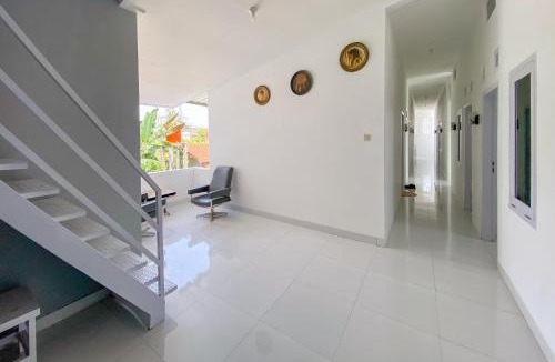 Purwokerto Hotel | RedDoorz near Universitas Jenderal Soedirman 4