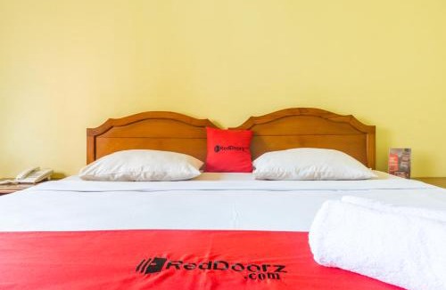Klojen House | RedDoorz Plus near Brawijaya Museum
