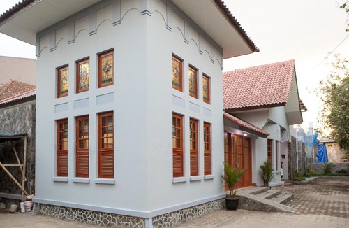 Astana Anyar House | RedDoorz Plus near Pasundan University