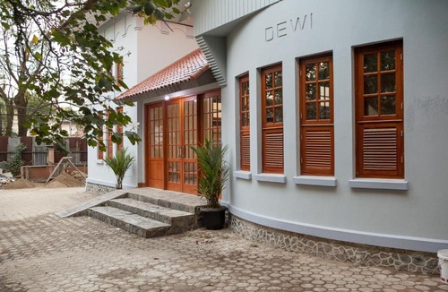 Astana Anyar House | RedDoorz Plus near Pasundan University