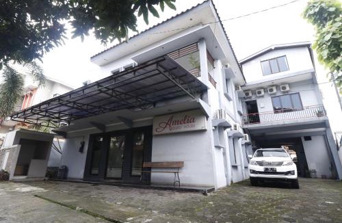 Jatingaleh House | RedDoorz Plus near Undip Tembalang