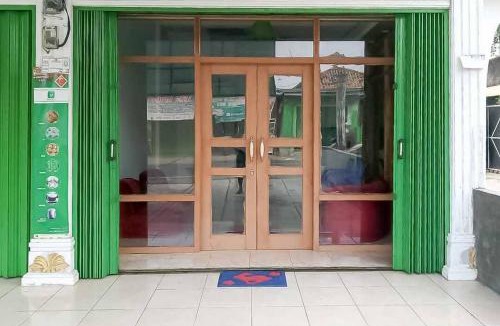 Rajabasa Hotel | RedDoorz Plus near Universitas Saburai Lampung