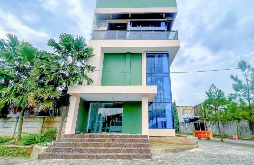 Tasikmalaya Hotel | RedDoorz Premium at Hotel Riyadi Syariah