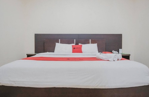 Jambi House | RedDoorz Premium @ Jalan Pal 10 Jambi