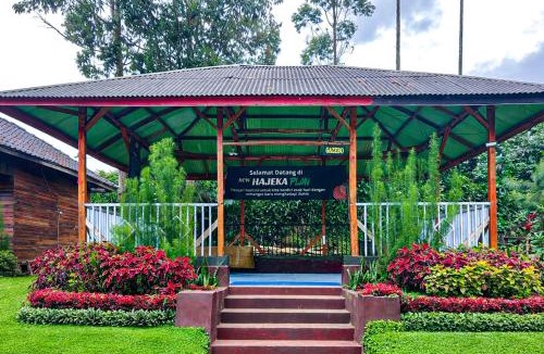 Pangalengan Hotel | RedDoorz Resort at Hajeka Pangalengan Bandung