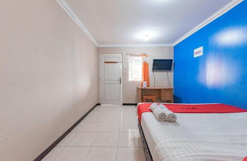 Tjihadak Hotel | RedDoorz Syariah At Cibadak Sukabumi