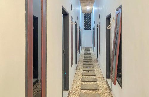 Sukorejo Hotel | RedDoorz Syariah at Hotel Yasmine Pandaan