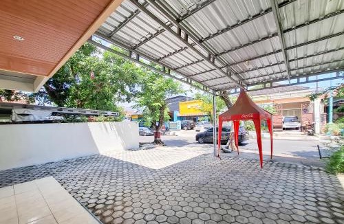 Jepara Hotel | RedDoorz Syariah at Jepara City