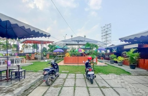 Purwokerto Hotel | RedDoorz Syariah at Oemah 85 Purwokerto
