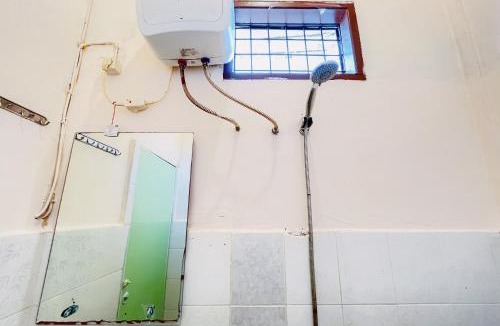 Rantauprapat Hotel | RedDoorz Syariah at Wisma Kampung Baru Rantauprapat