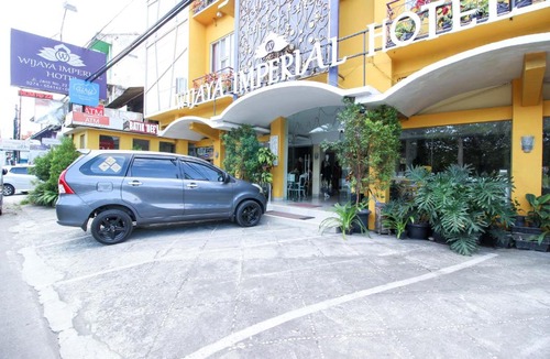 Banguntapan House | RedDoorz Syariah At Wijaya Imperial Hotel