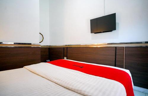 Rajabasa Hotel | RedDoorz Syariah near Unila Lampung