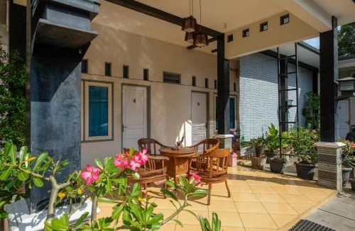 Kebumen Hotel | RedDoorz Syariah near Alun Alun Kebumen