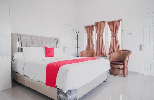 Jambi House | RedDoorz Syariah near Arafah Hospital Jambi