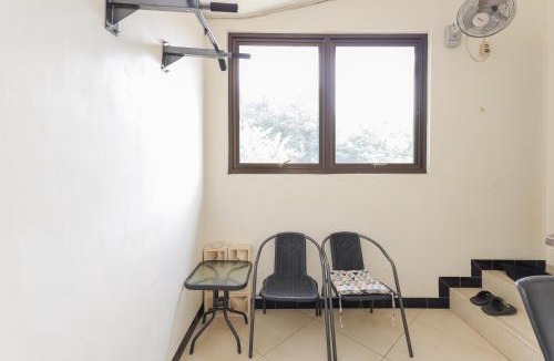 Bekasi Hotel | RedDoorz Syariah near Green Park Jatiwarna