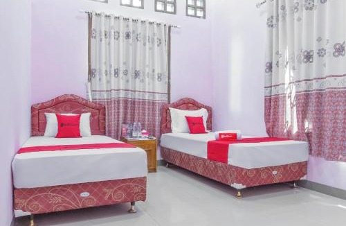 Cirebon House | RedDoorz Syariah @ Puri Kalijaga Street