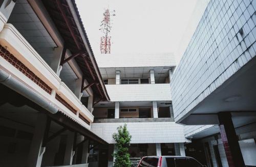 Ungaran Barat Hotel | RedDoorz @ Ungaran