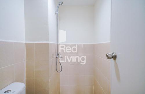 Depok Apartment | RedLiving Podomoro Golf View Apartemen - Skyland Tower Balsa