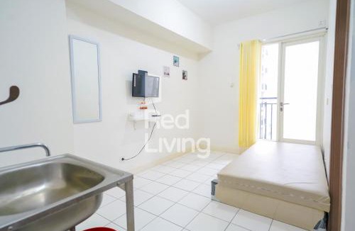 Depok Apartment | RedLiving Podomoro Golf View Apartemen - Skyland Tower Balsa