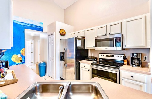 Lake Berkley Villa | Ref 01 Lake Berkley. Stunning Villa own Pool. Near Disney